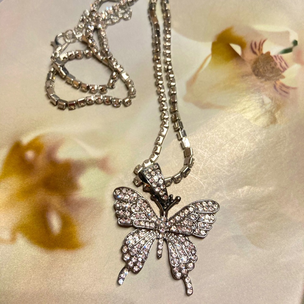 Silver Tone Black Butterfly Rhinestone Necklace - Picture 3 of 3
